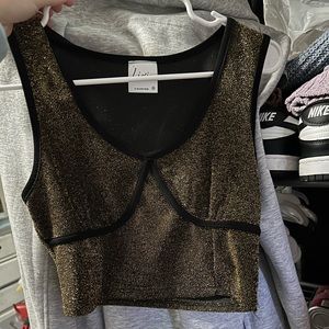 Black and gold crop top